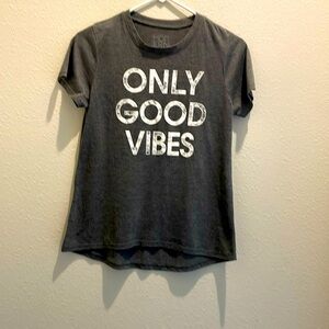 Modern Lux women’s gray & White short sleeve tees, Small size. Pre-owned.